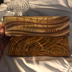 NAKED HONEY Urban Decay Palette 🐝
